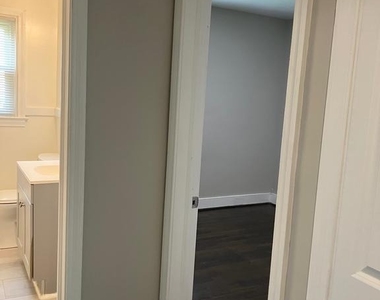 915 Hampton Road - Photo Thumbnail 30