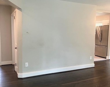 915 Hampton Road - Photo Thumbnail 15