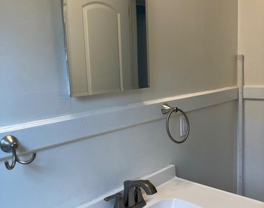 915 Hampton Road - Photo Thumbnail 41