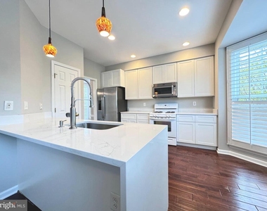 47590 Reef Terrace - Photo Thumbnail 16