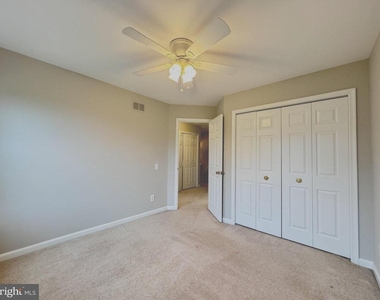 47590 Reef Terrace - Photo Thumbnail 33