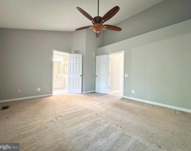 47590 Reef Terrace - Photo Thumbnail 24