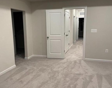43429 Stonewood Crossing Terrace - Photo Thumbnail 4