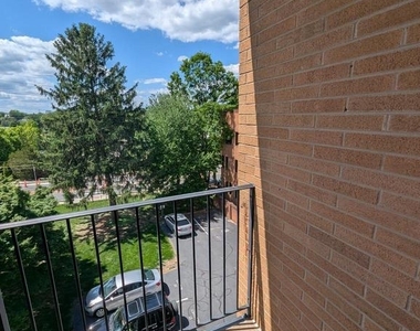 200 Locust Street Se - Photo Thumbnail 11