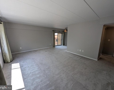 200 Locust Street Se - Photo Thumbnail 14