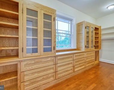 6506 Divine Street - Photo Thumbnail 20