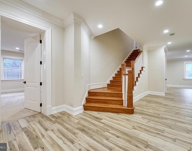 6506 Divine Street - Photo Thumbnail 31