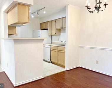 1523 Lincoln Way - Photo Thumbnail 15