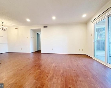 1523 Lincoln Way - Photo Thumbnail 17