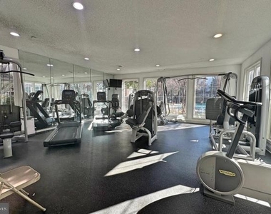 1523 Lincoln Way - Photo Thumbnail 22