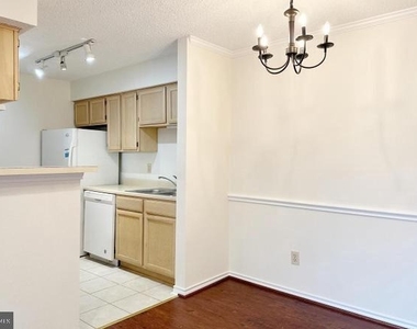 1523 Lincoln Way - Photo Thumbnail 8