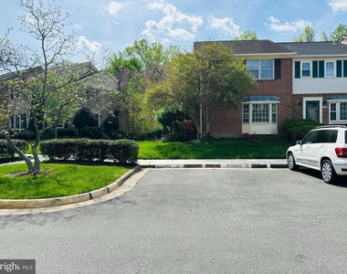 8251 Clifton Farm Court - Photo Thumbnail 1