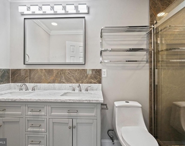 8251 Clifton Farm Court - Photo Thumbnail 21