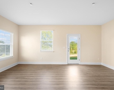 112 Hopi Place - Photo Thumbnail 5