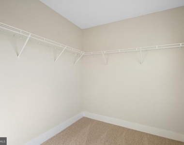 112 Hopi Place - Photo Thumbnail 19