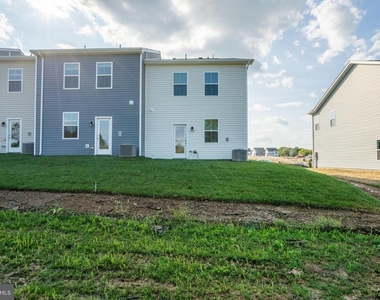 112 Hopi Place - Photo Thumbnail 29