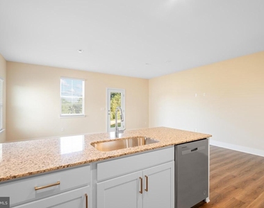 112 Hopi Place - Photo Thumbnail 13