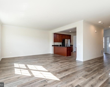 228 Patchwork Drive - Photo Thumbnail 7