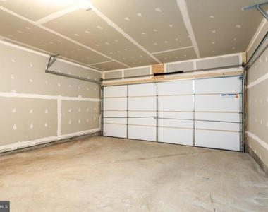 228 Patchwork Drive - Photo Thumbnail 30