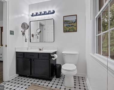 583 Norwich Drive - Photo Thumbnail 22