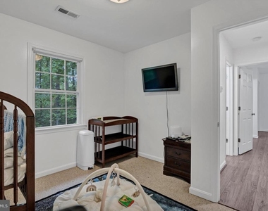 583 Norwich Drive - Photo Thumbnail 24