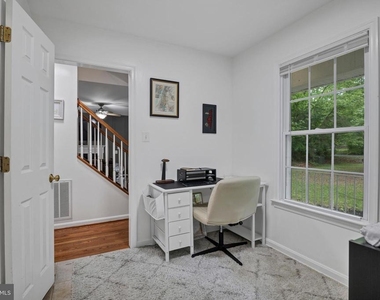 583 Norwich Drive - Photo Thumbnail 13