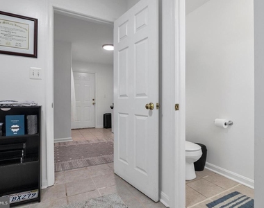 583 Norwich Drive - Photo Thumbnail 15