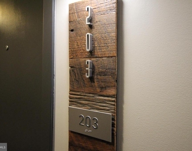 515 N Washington Street - Photo Thumbnail 13