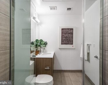 515 N Washington Street - Photo Thumbnail 27