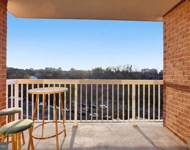 3101 N Hampton Drive - Photo Thumbnail 5