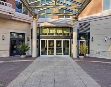 3101 N Hampton Drive - Photo Thumbnail 16