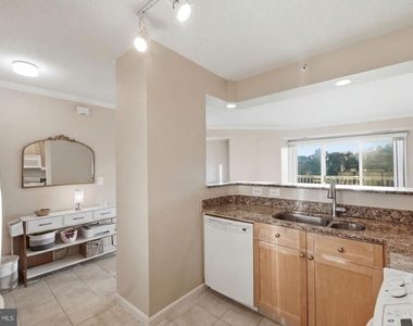 3101 N Hampton Drive - Photo Thumbnail 9