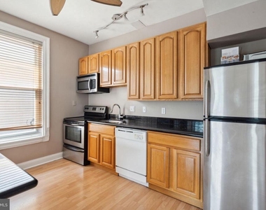 1936 N 7th Street - Photo Thumbnail 4