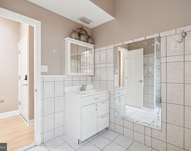 1936 N 7th Street - Photo Thumbnail 15