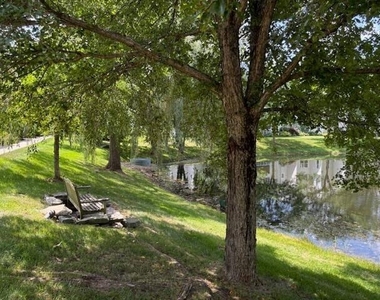 2800 S Knightsbridge Circle - Photo Thumbnail 27