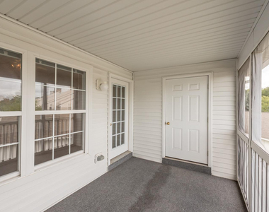 2800 S Knightsbridge Circle - Photo Thumbnail 19