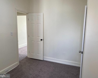 823 N Hutton Street - Photo Thumbnail 18