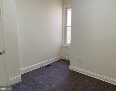 823 N Hutton Street - Photo Thumbnail 17