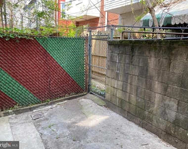 823 N Hutton Street - Photo Thumbnail 25