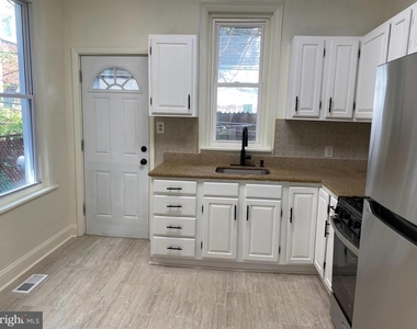 823 N Hutton Street - Photo Thumbnail 8