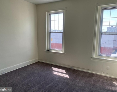 823 N Hutton Street - Photo Thumbnail 12