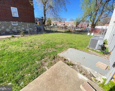 1433 E Vernon Road - Photo Thumbnail 23