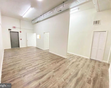 1433 E Vernon Road - Photo Thumbnail 14