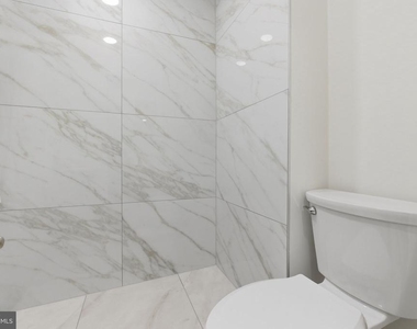 213 Hermitage St - Photo Thumbnail 24