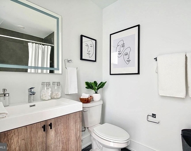 1324 Frankford Avenue - Photo Thumbnail 8