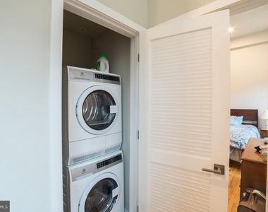 1300 S 19th Street - Photo Thumbnail 8
