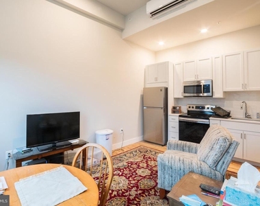 1300 S 19th Street - Photo Thumbnail 1