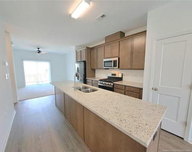 1939 Robin Hill Lane - Photo Thumbnail 9