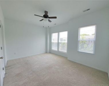 1939 Robin Hill Lane - Photo Thumbnail 16