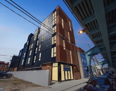 1350 N Front Street - Photo Thumbnail 14